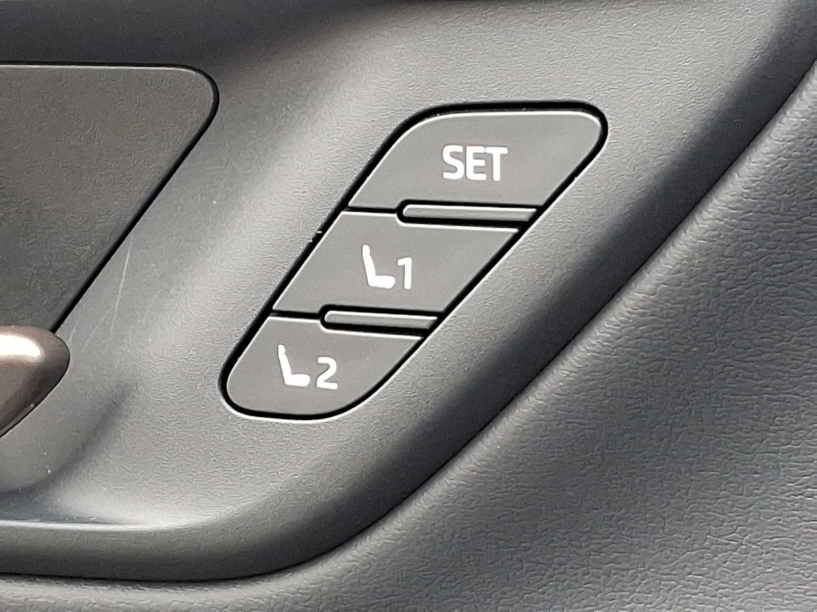 Thumbnail: 2025 Toyota Crown - 26