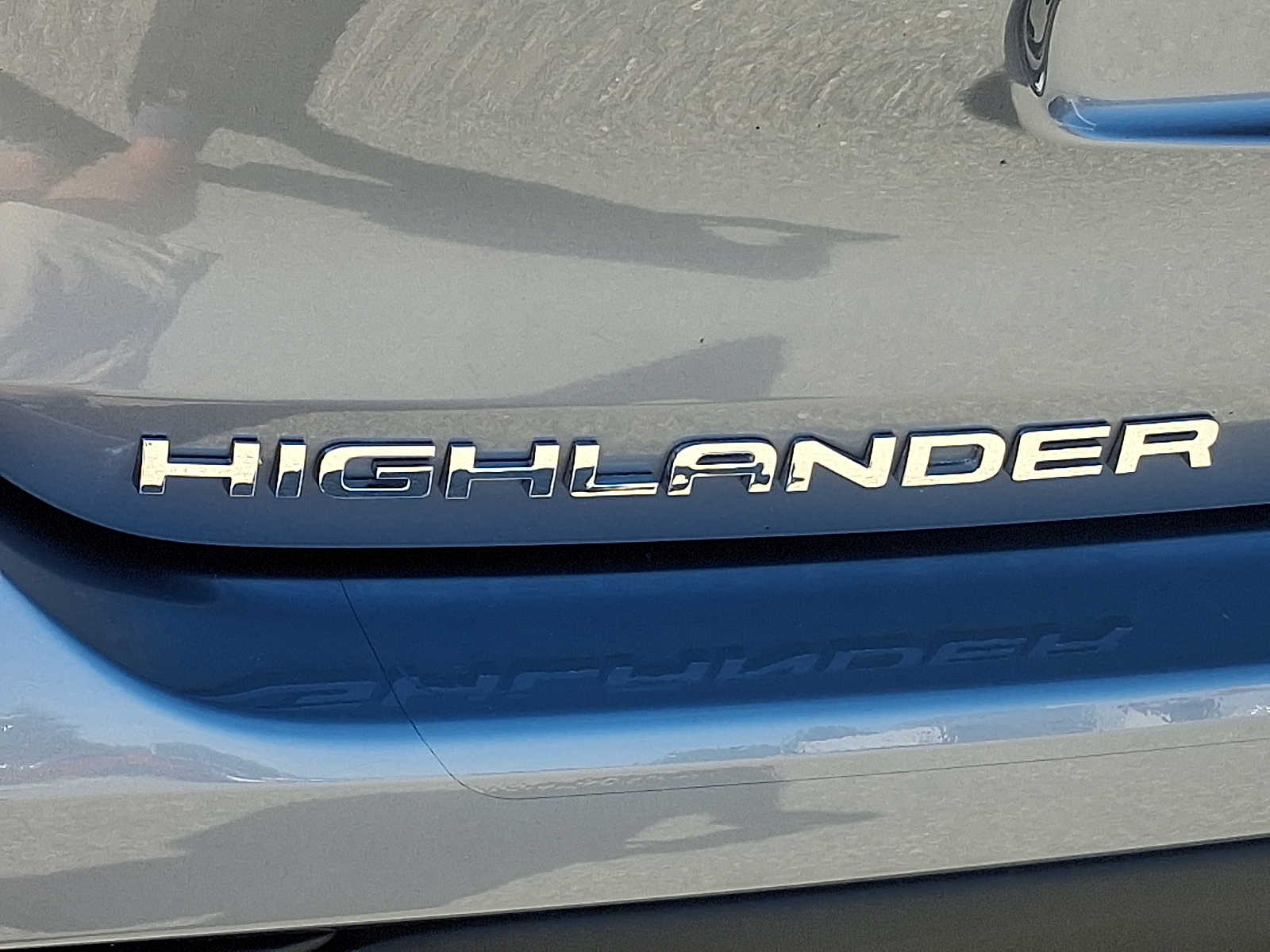 Thumbnail: 2023 Toyota Highlander - 36