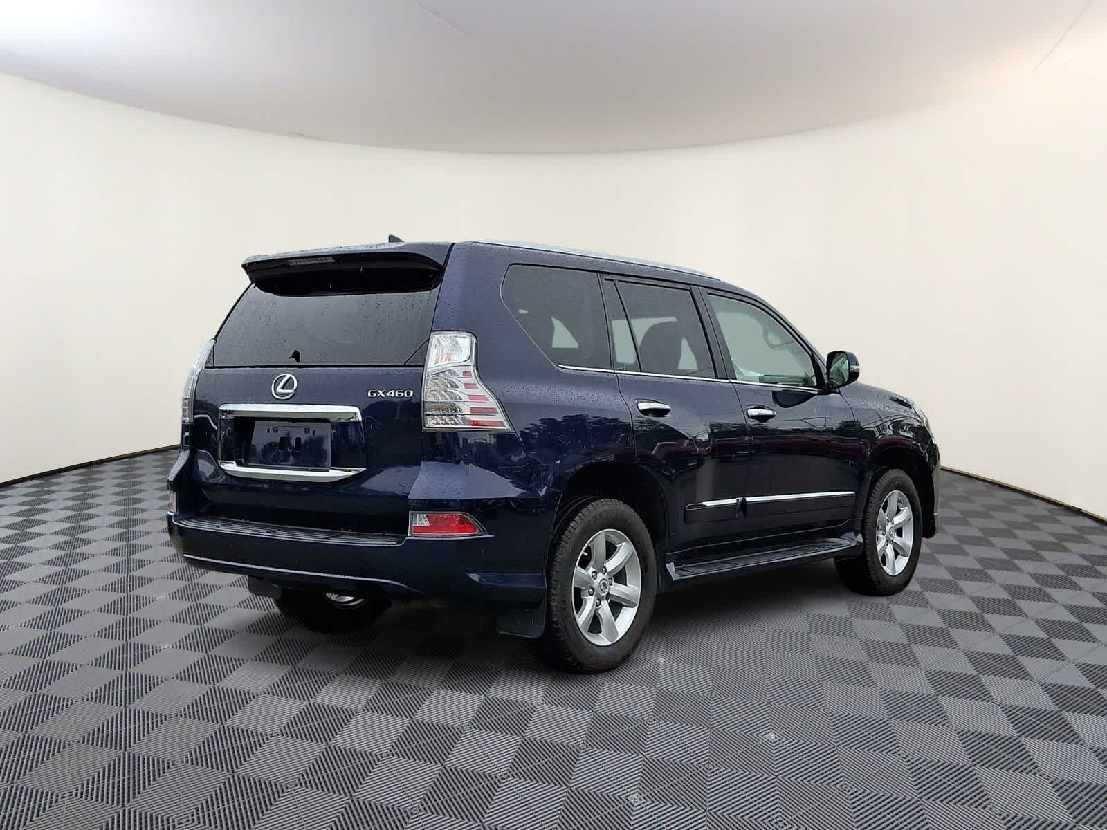 Thumbnail: 2019 Lexus GX - 5