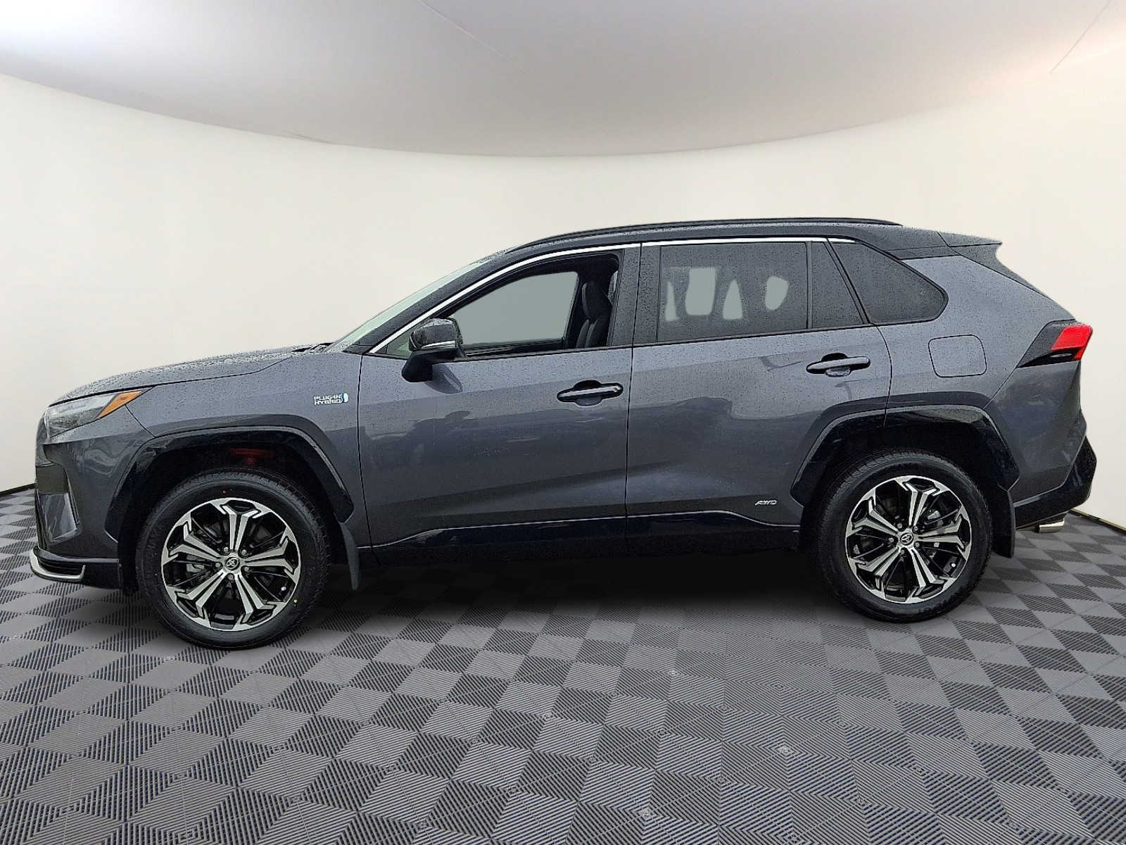 Thumbnail: 2024 Toyota RAV4 - 9