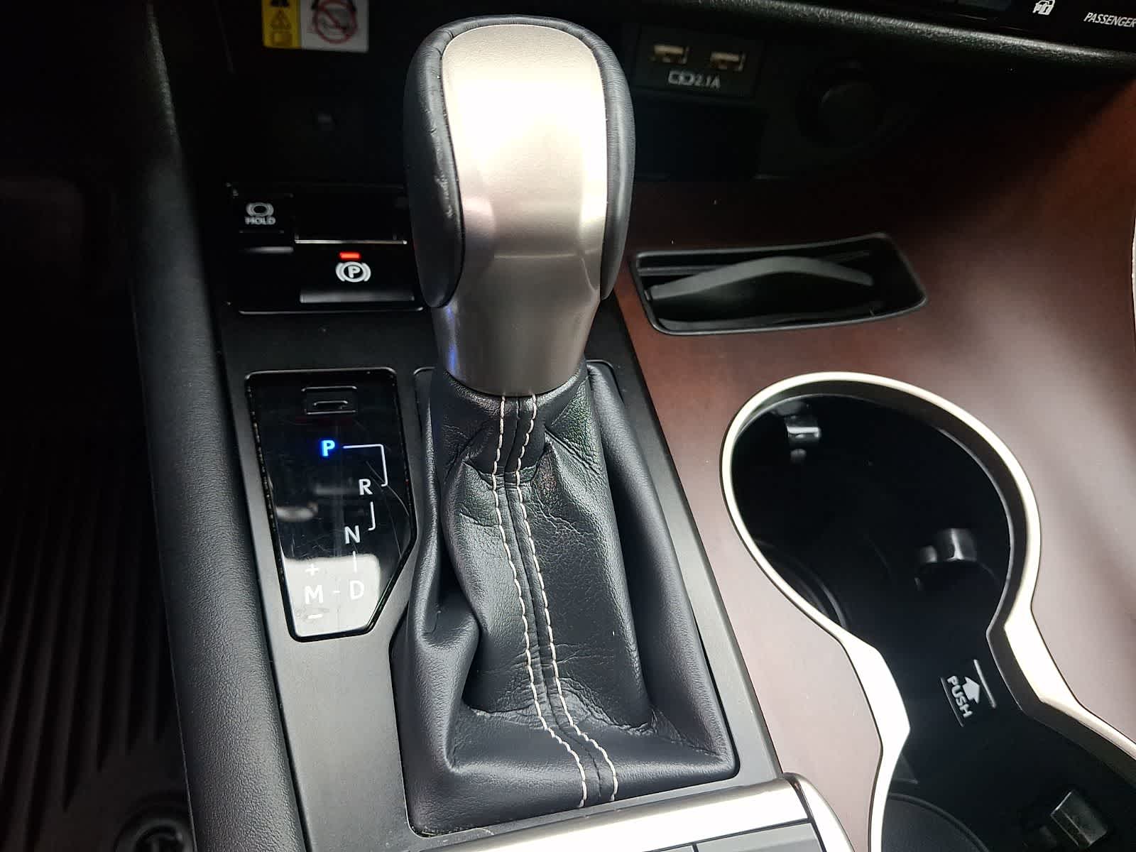 Thumbnail: 2022 Lexus RX - 16