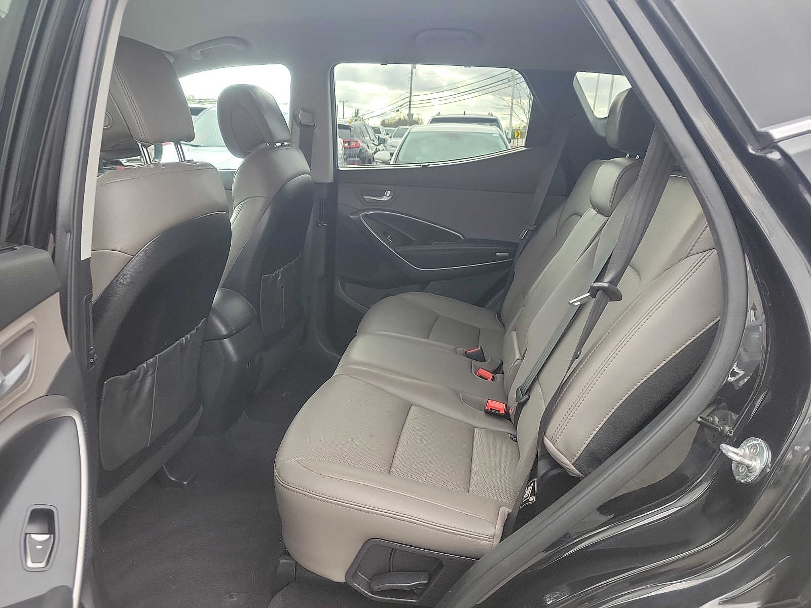 Thumbnail: 2017 Hyundai Santa Fe - 11