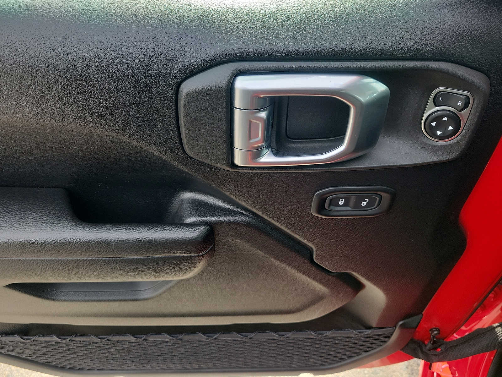 Thumbnail: 2023 Jeep Wrangler - 14