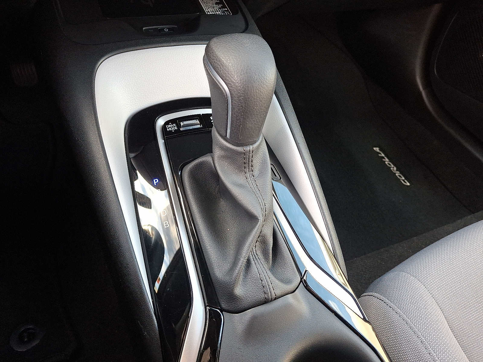 Thumbnail: 2024 Toyota Corolla - 18