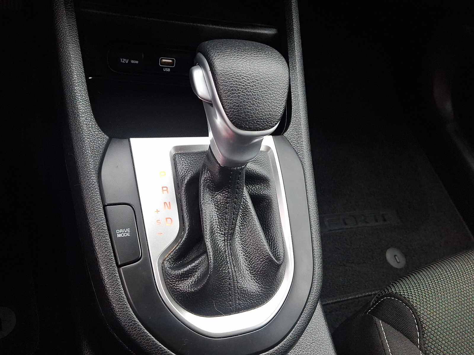 Thumbnail: 2023 Kia Forte - 15