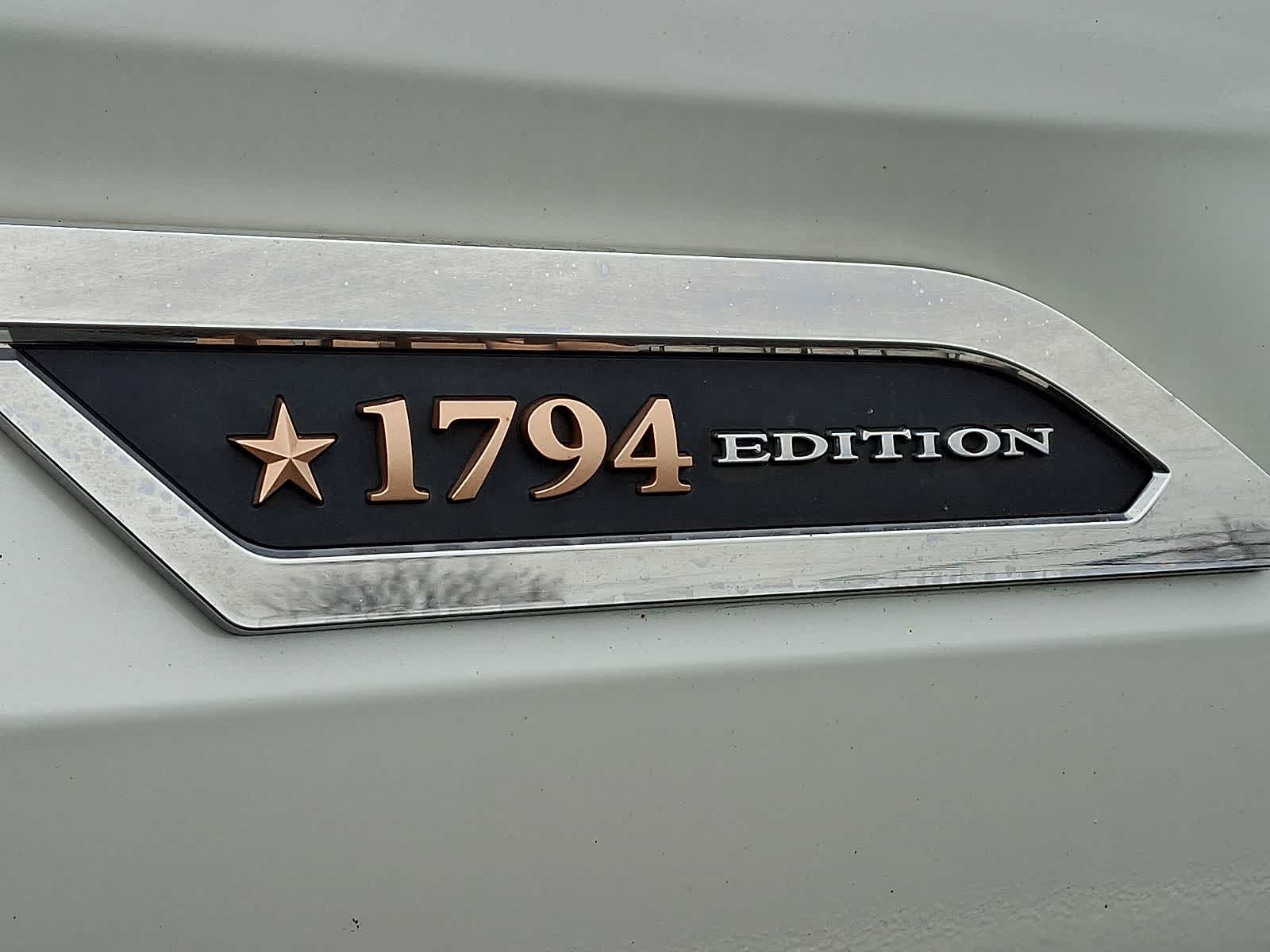 Thumbnail: 2022 Toyota Tundra - 36