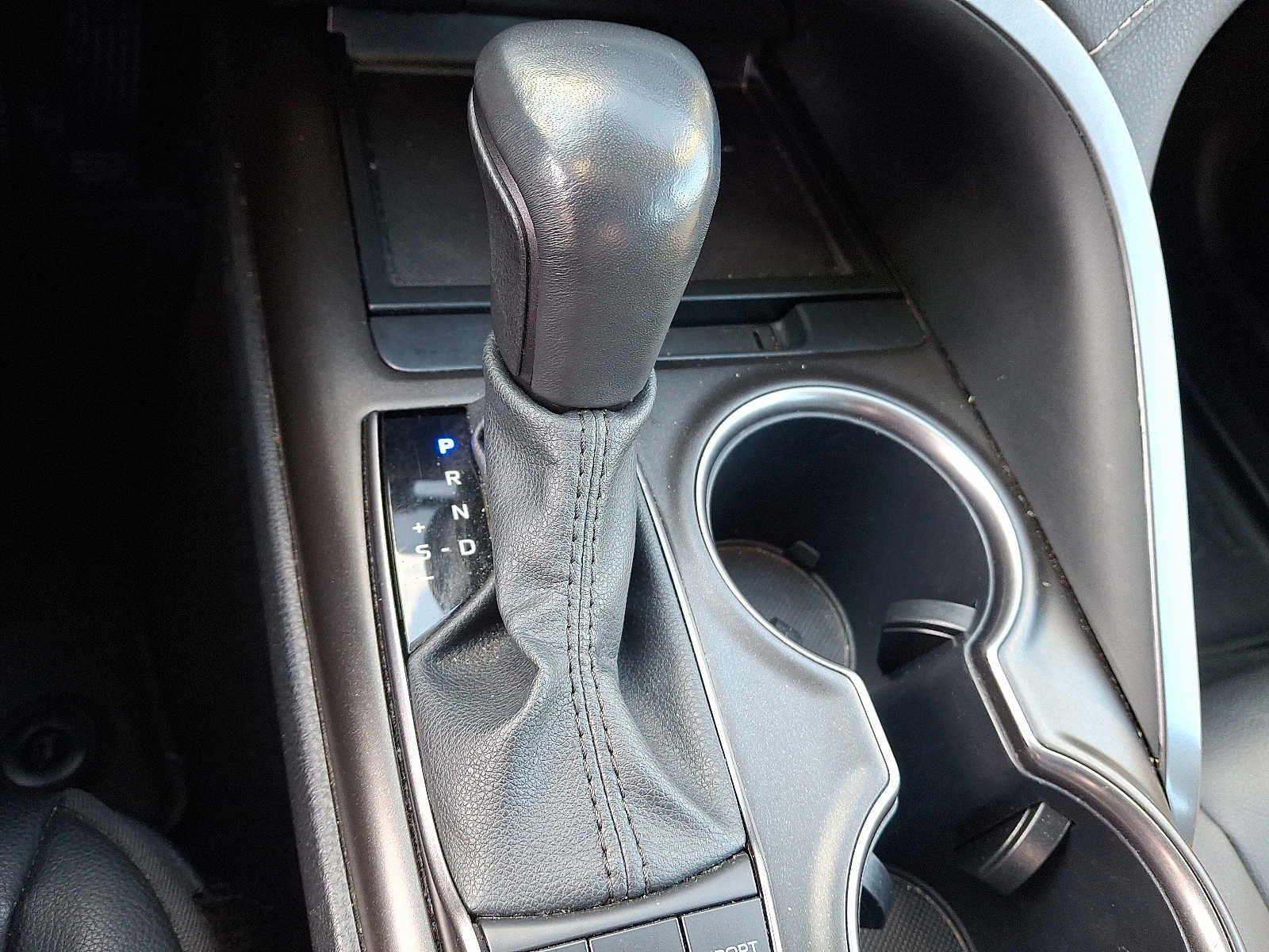 Thumbnail: 2024 Toyota Camry - 17