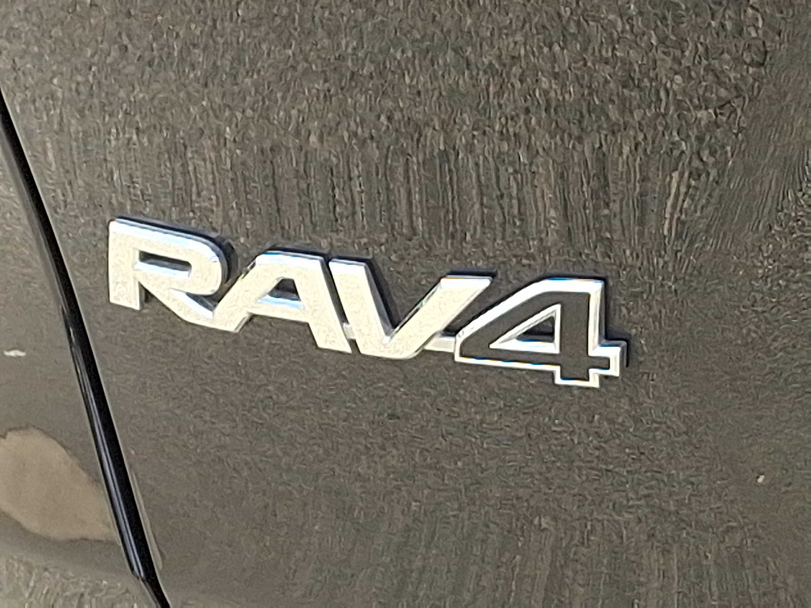 Thumbnail: 2021 Toyota RAV4 - 32