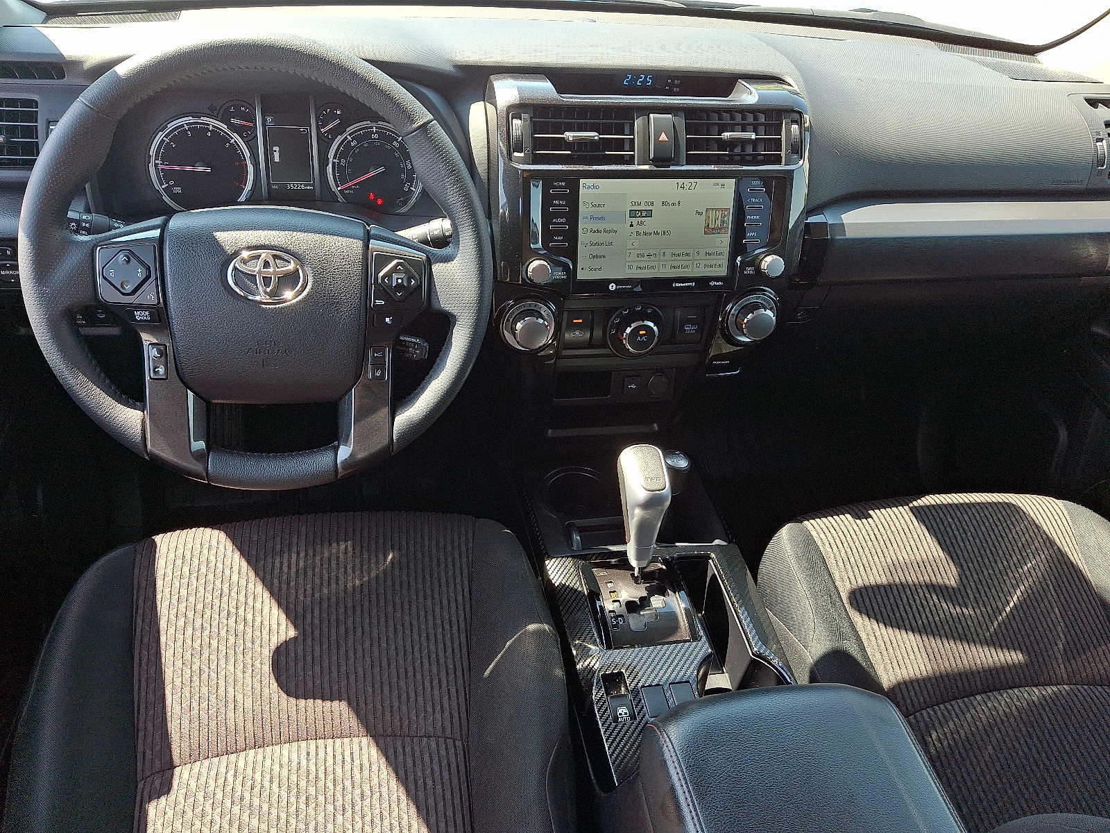 Thumbnail: 2023 Toyota 4Runner - 14