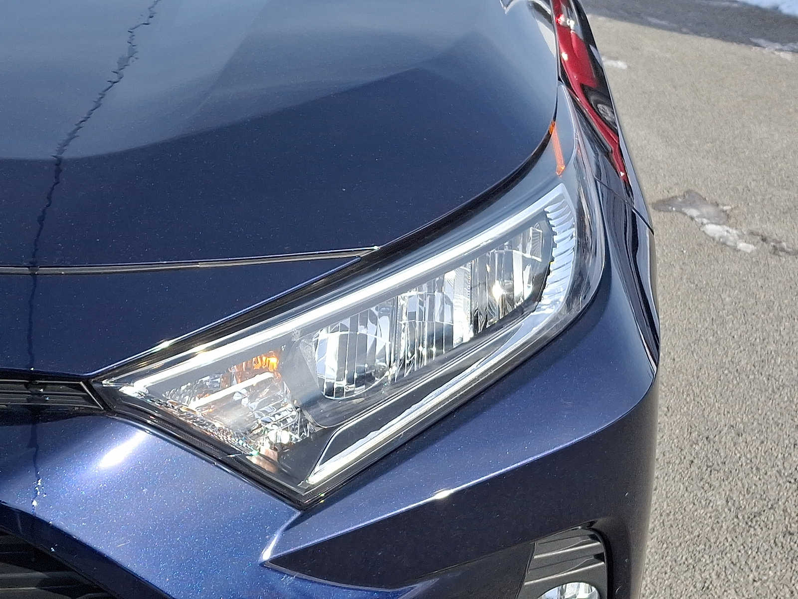 Thumbnail: 2020 Toyota RAV4 - 12