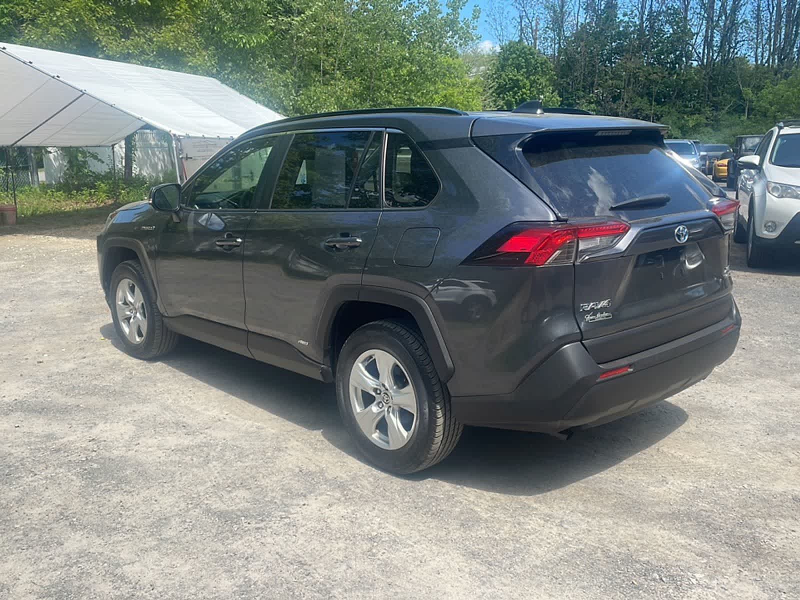 Thumbnail: 2020 Toyota RAV4 - 6