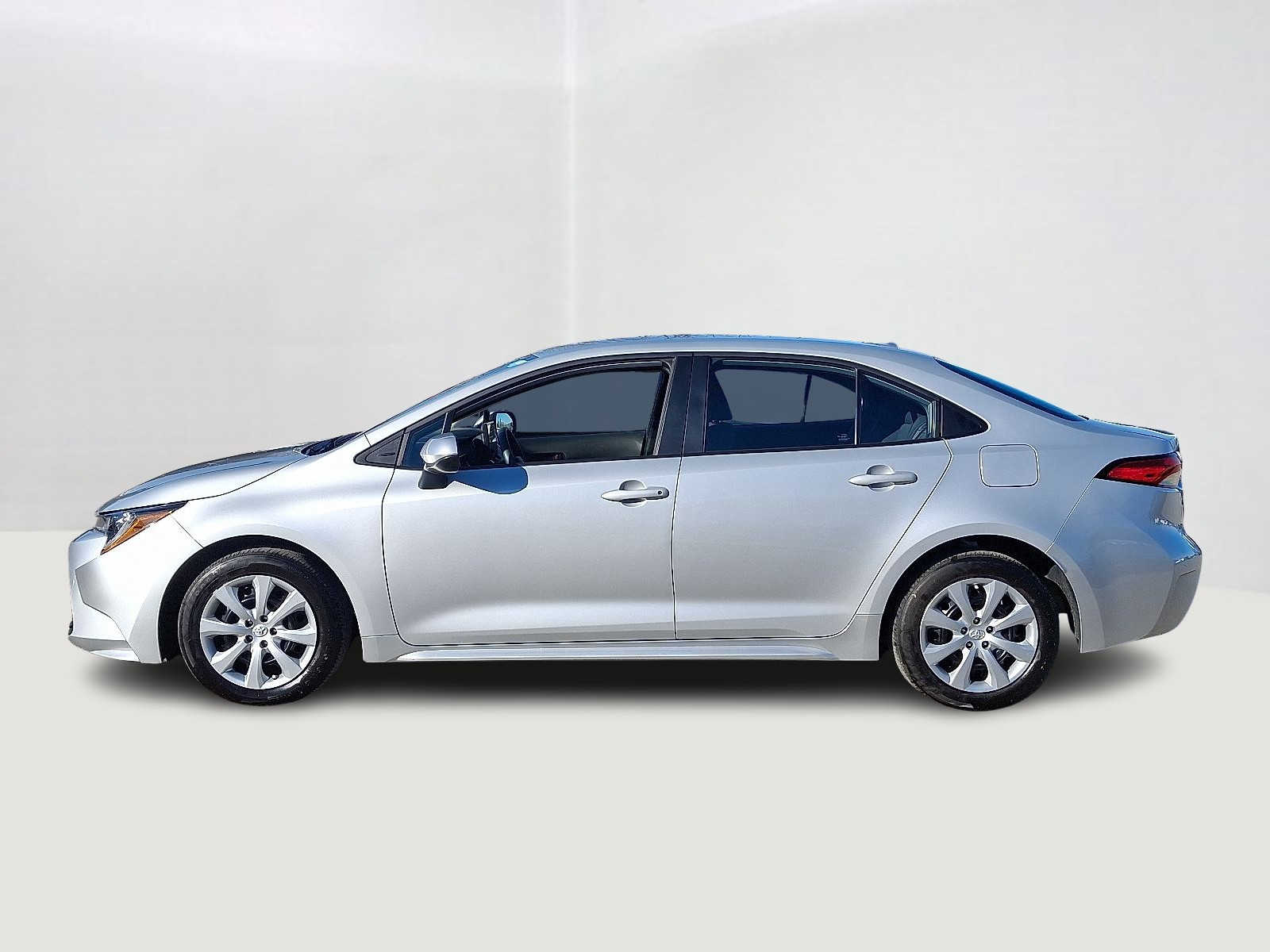 Thumbnail: 2023 Toyota Corolla - 10