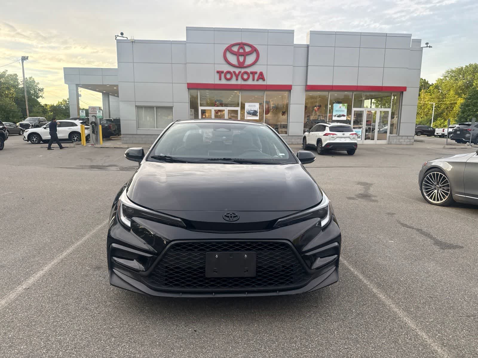 Thumbnail: 2023 Toyota Corolla - 1