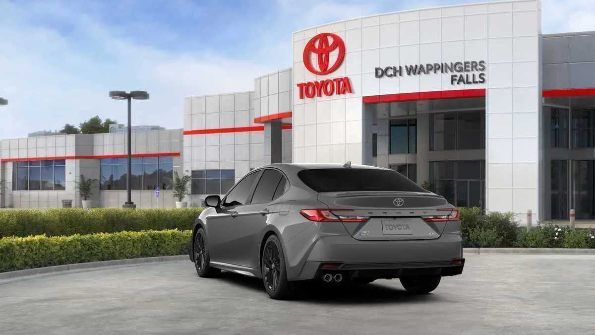 Thumbnail: 2026 Toyota Camry - 17