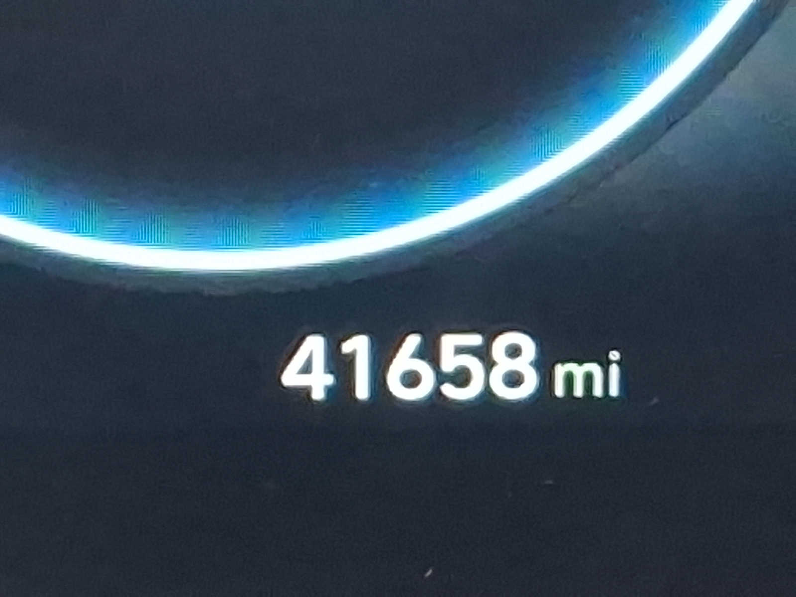 Thumbnail: 2023 Hyundai Elantra - 18