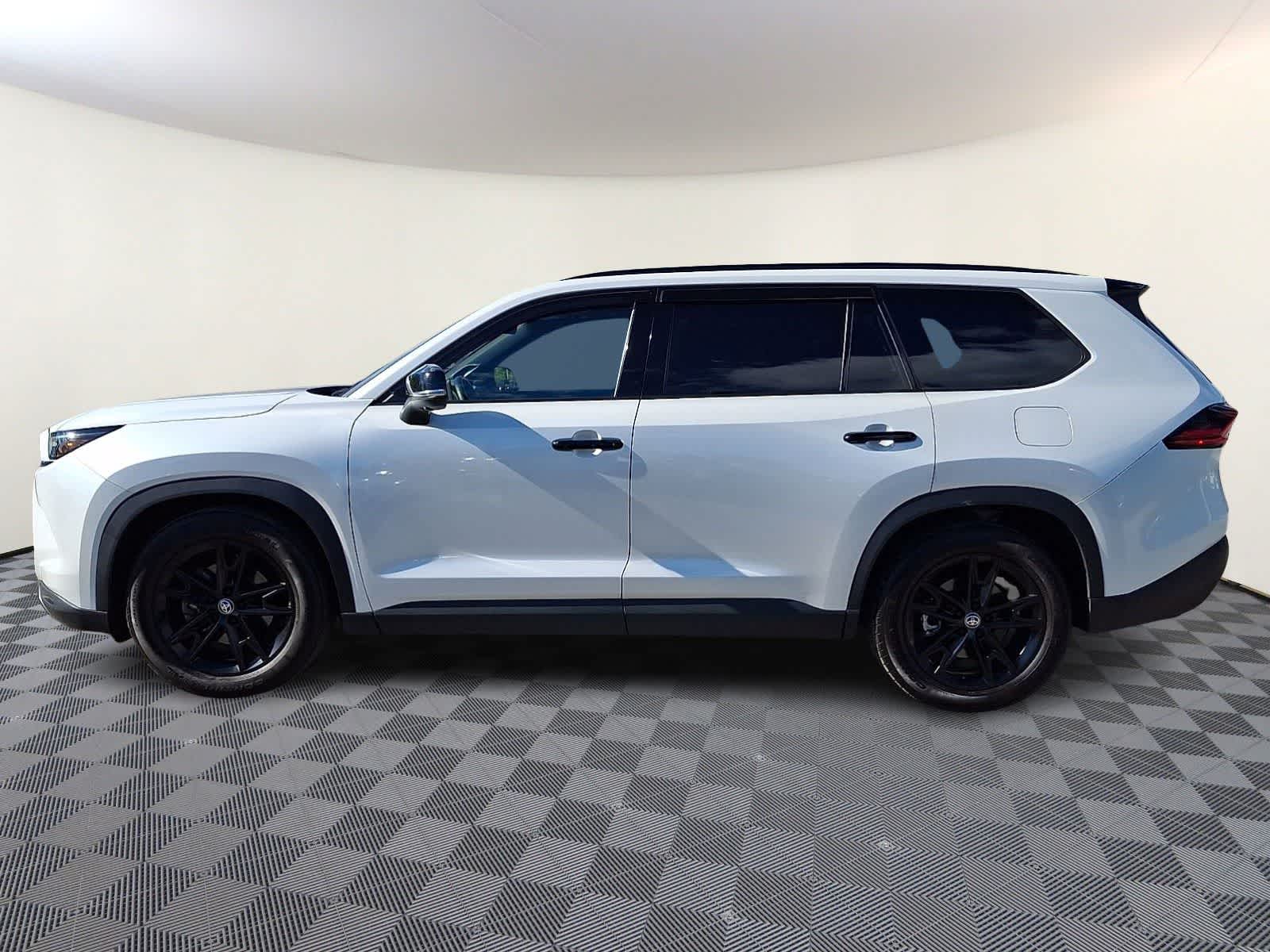 Thumbnail: 2025 Toyota Grand Highlander - 10