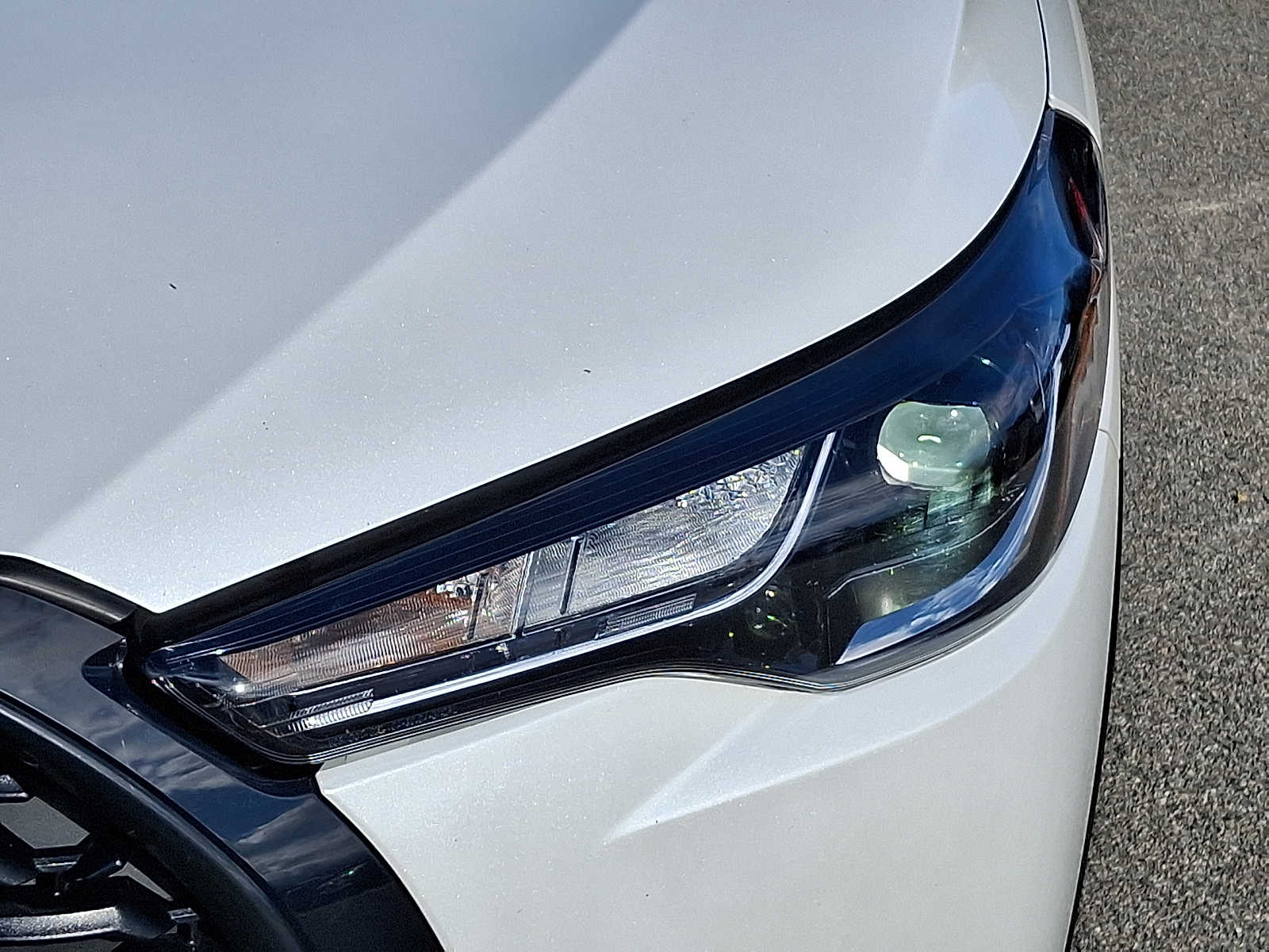 Thumbnail: 2022 Toyota Corolla Cross - 12