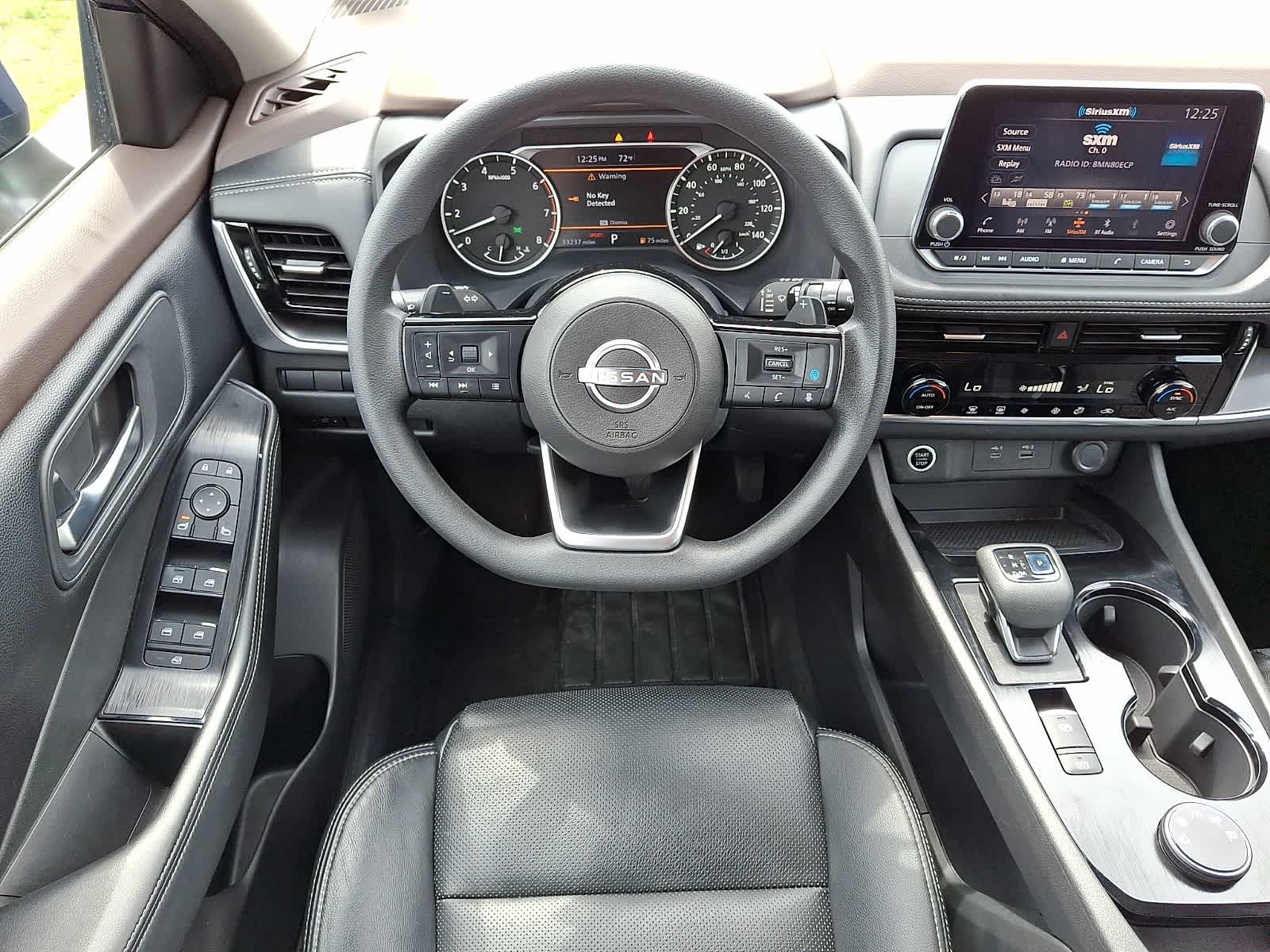 Thumbnail: 2022 Nissan Rogue - 11