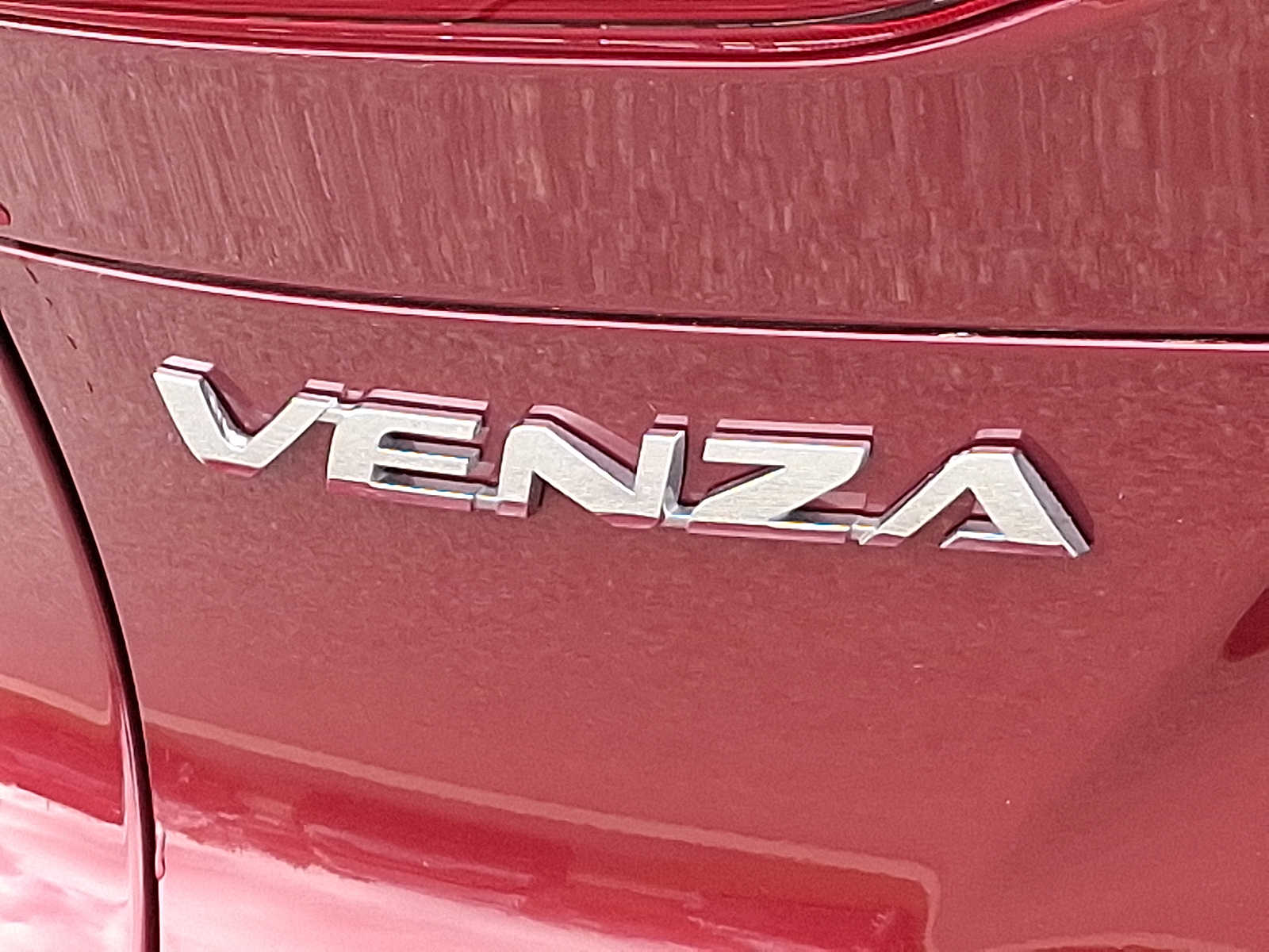Thumbnail: 2023 Toyota Venza - 33