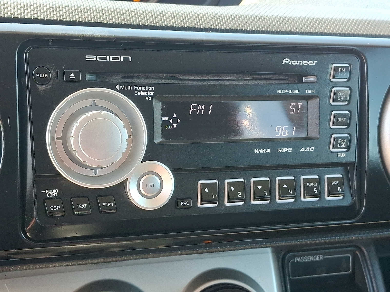 Thumbnail: 2010 Scion xB - 17