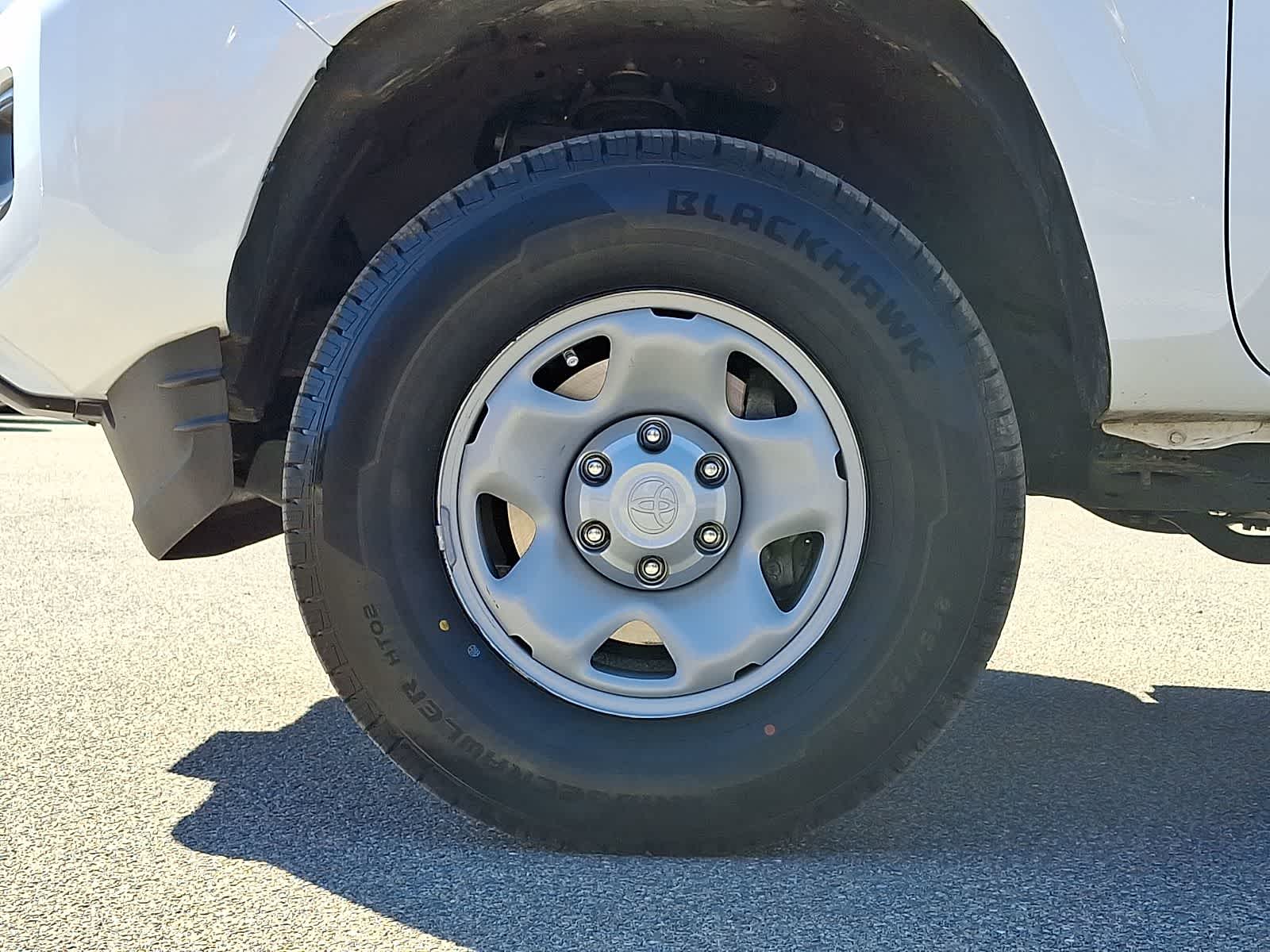 Thumbnail: 2023 Toyota Tacoma - 11