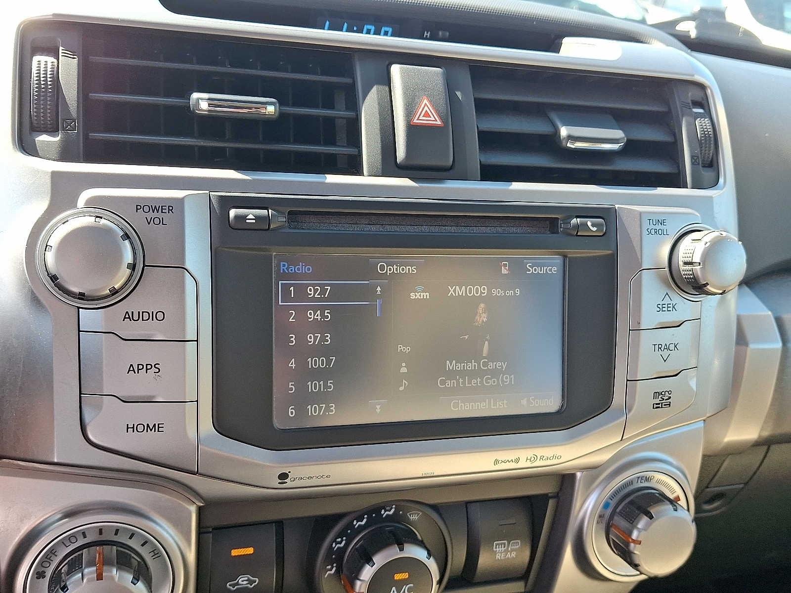 Thumbnail: 2016 Toyota 4Runner - 21