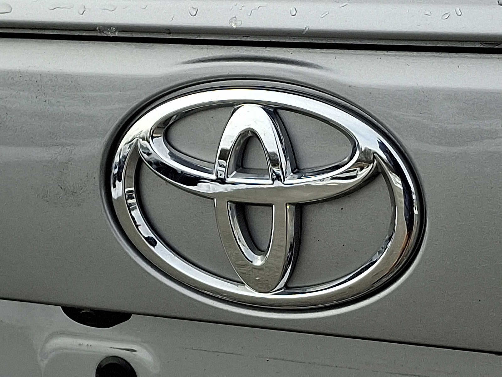 Thumbnail: 2024 Toyota RAV4 - 32