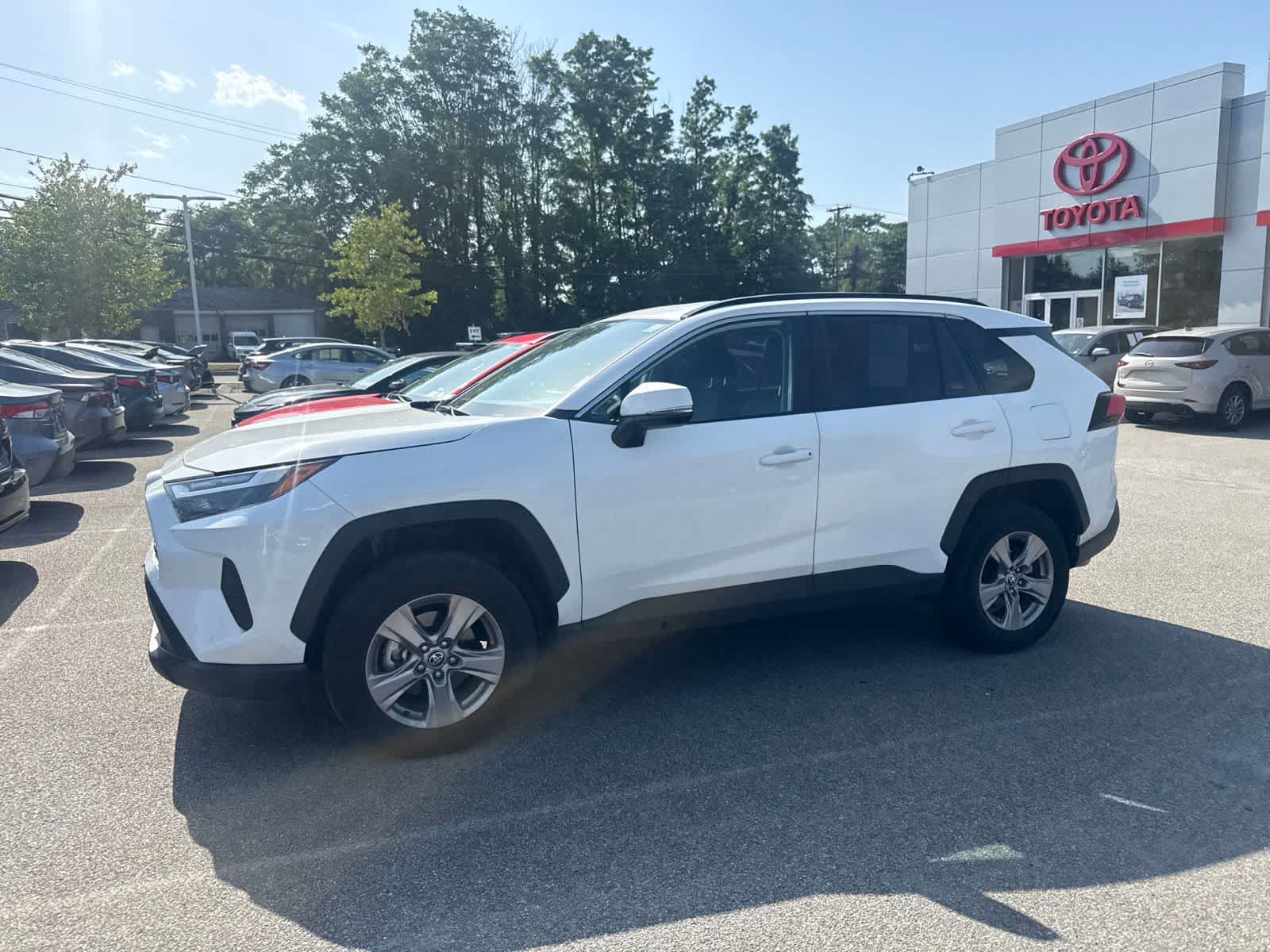 Thumbnail: 2025 Toyota RAV4 - 12
