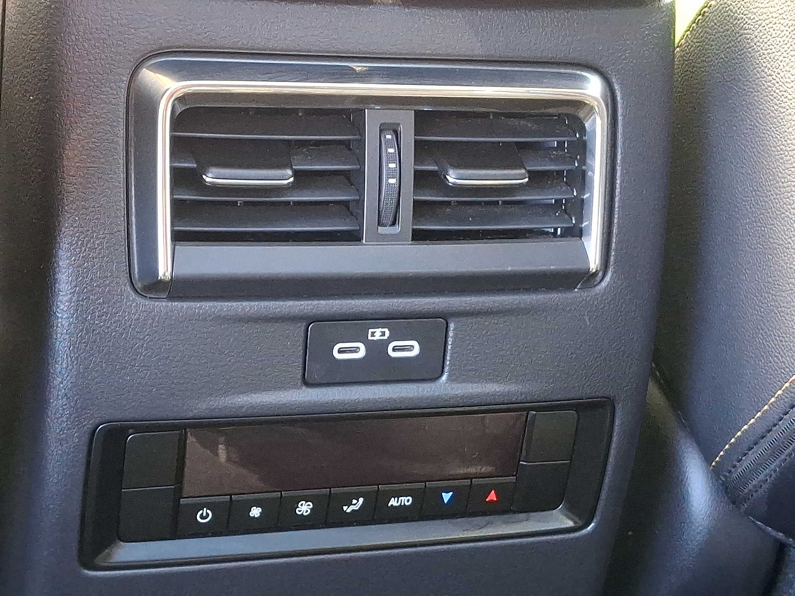 Thumbnail: 2024 Mazda CX-90 - 13