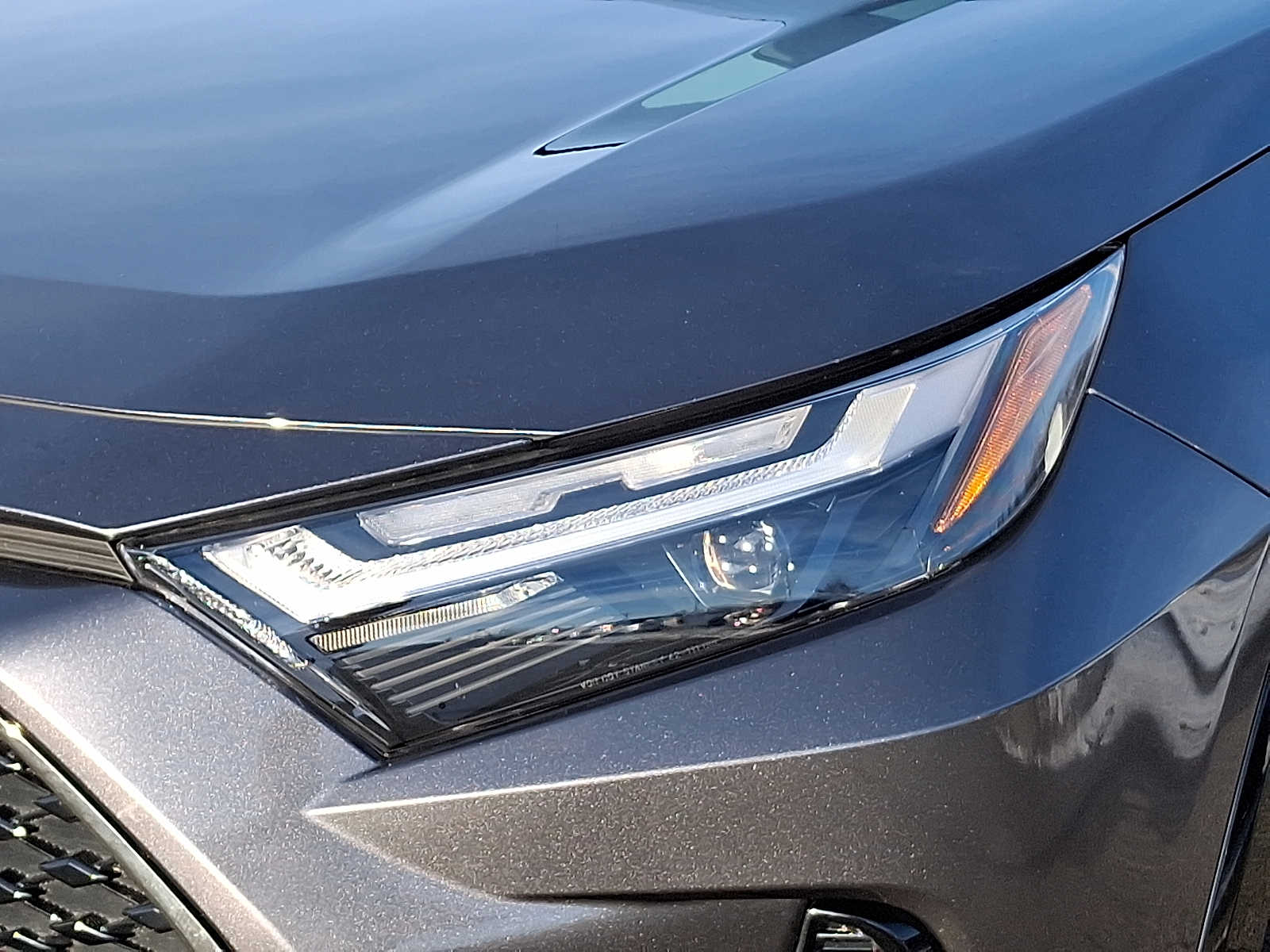 Thumbnail: 2023 Toyota RAV4 - 12