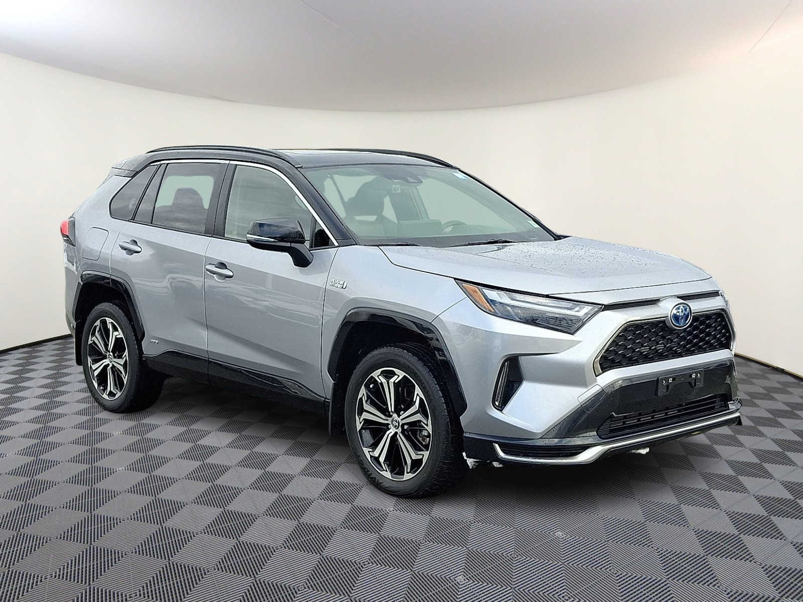 Thumbnail: 2023 Toyota RAV4 - 5