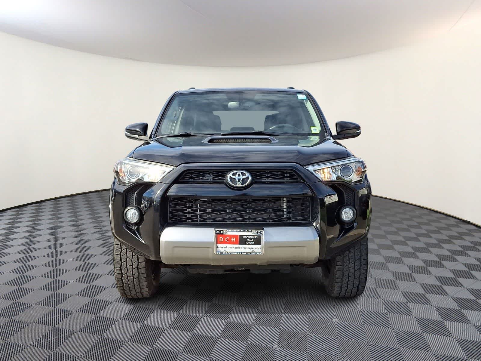 Thumbnail: 2019 Toyota 4Runner - 3