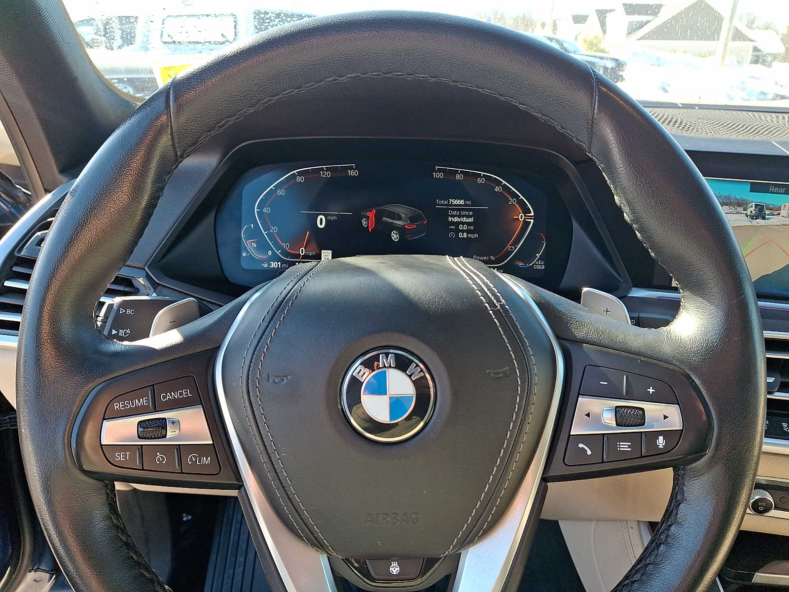 Thumbnail: 2022 BMW X5 - 22