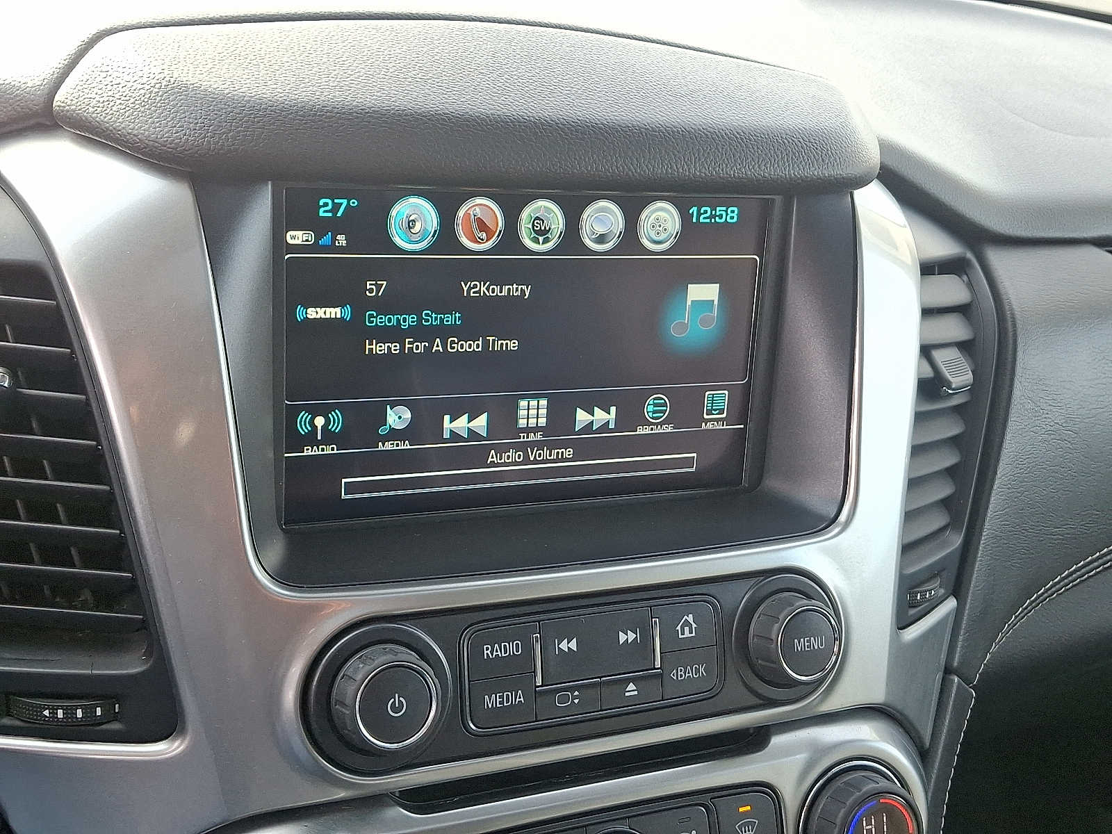 Thumbnail: 2020 Chevrolet Tahoe - 22