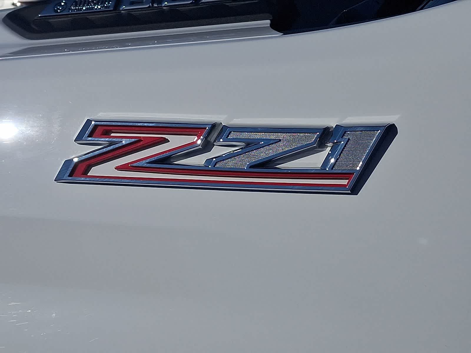 Thumbnail: 2025 Chevrolet Silverado 2500 - 29