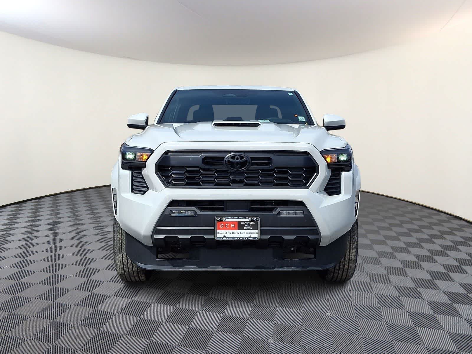 Thumbnail: 2026 Toyota Tacoma - 2