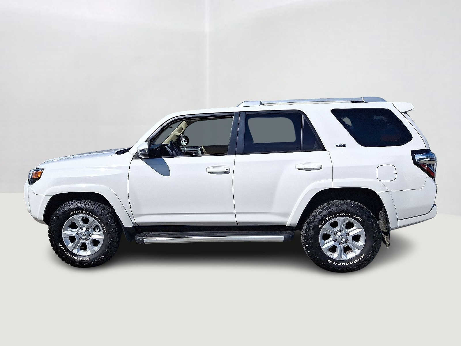 Thumbnail: 2016 Toyota 4Runner - 10