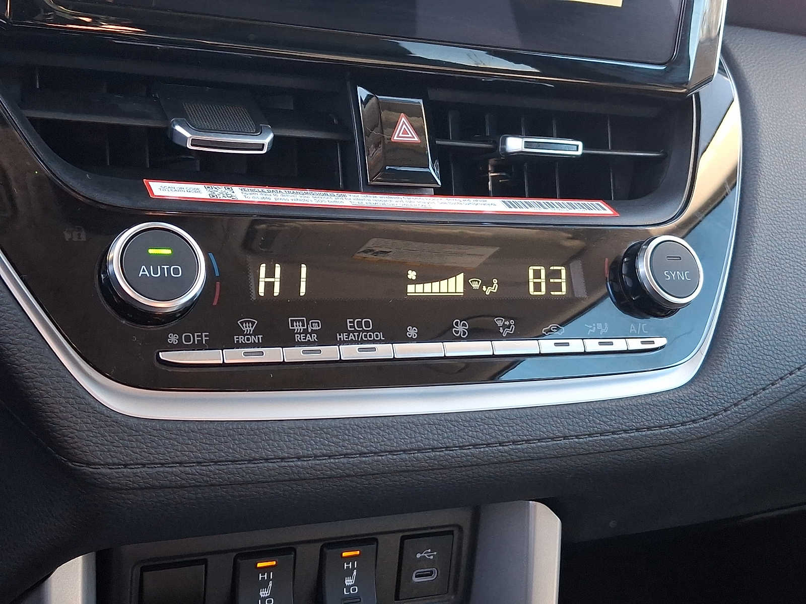 Thumbnail: 2025 Toyota Corolla Cross - 18