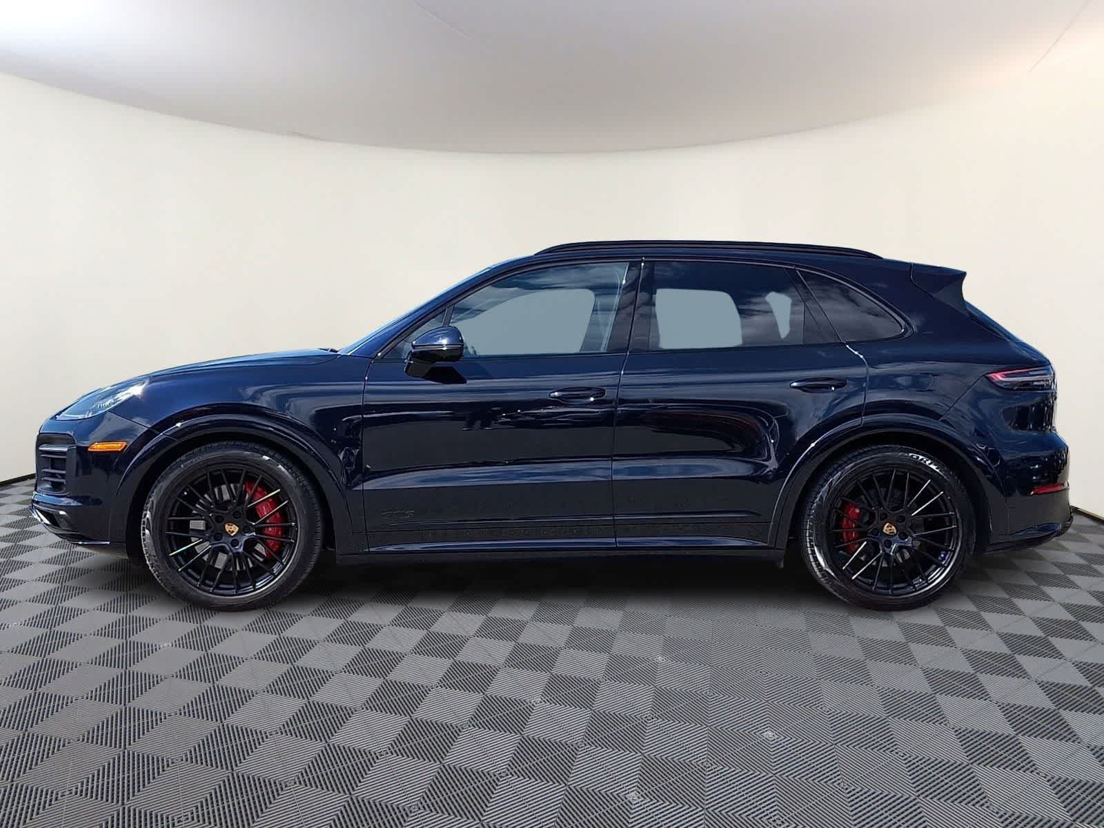 Thumbnail: 2021 Porsche Cayenne - 8