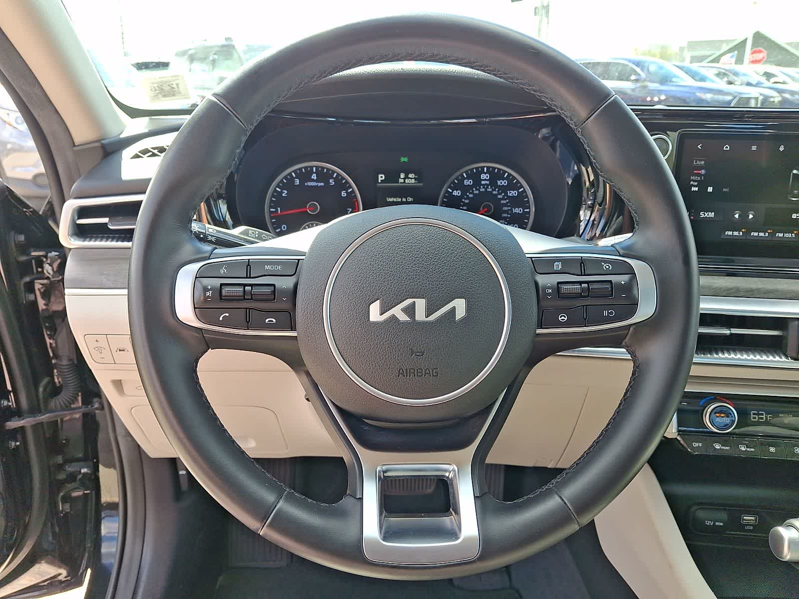Thumbnail: 2022 Kia K5 - 21