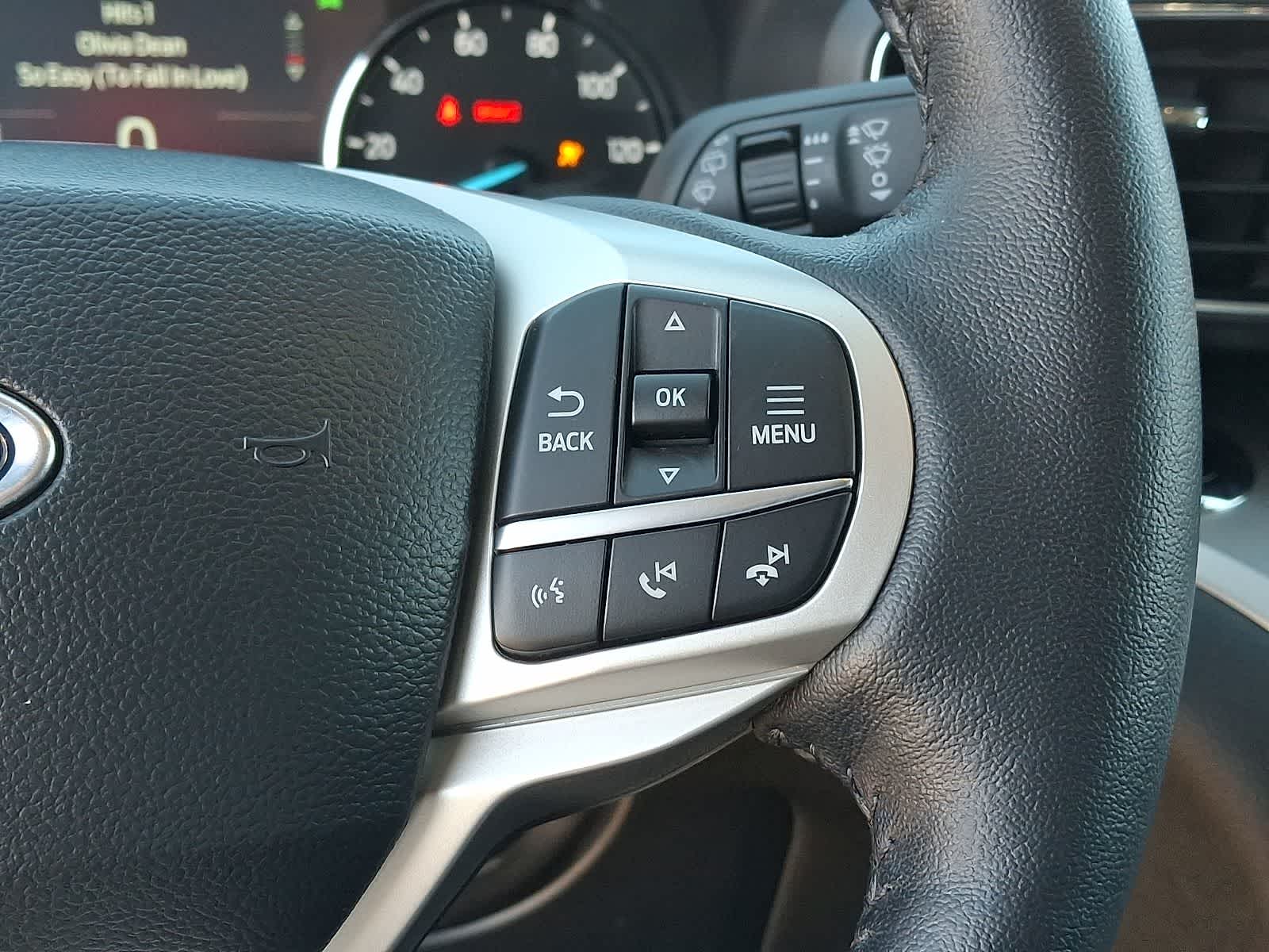 Thumbnail: 2023 Ford Explorer - 25