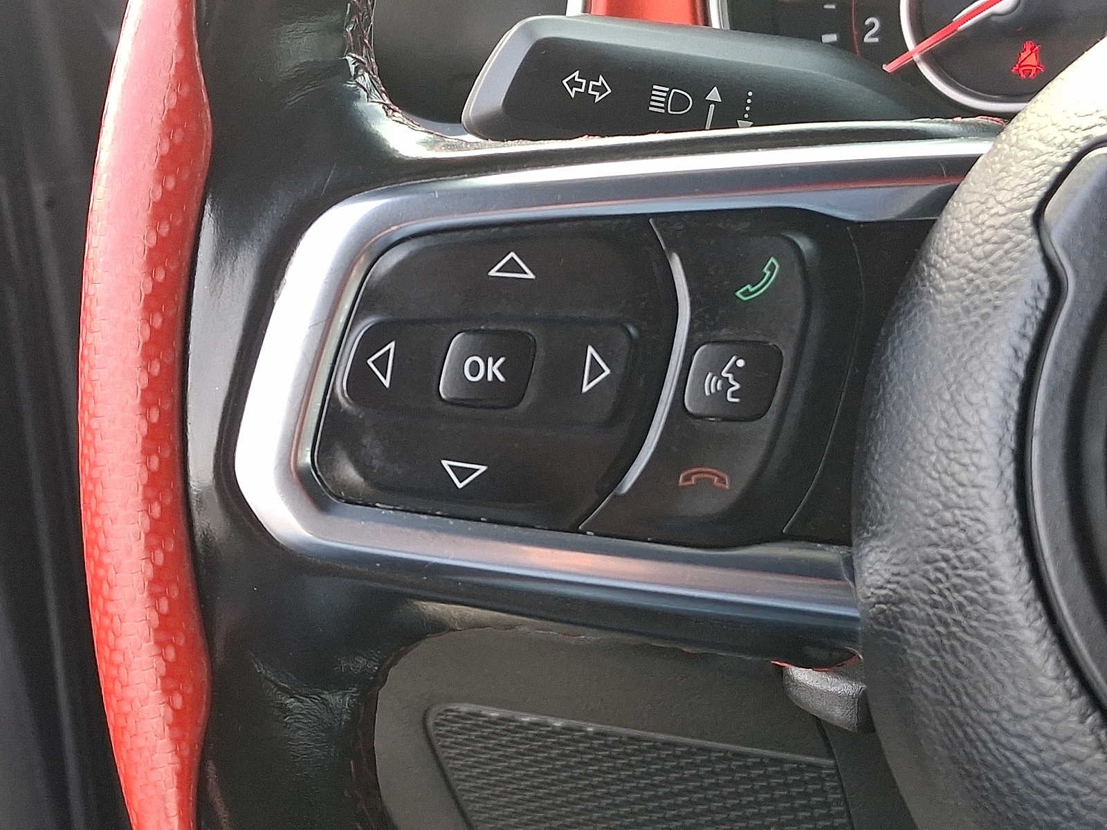 Thumbnail: 2018 Jeep Wrangler - 22