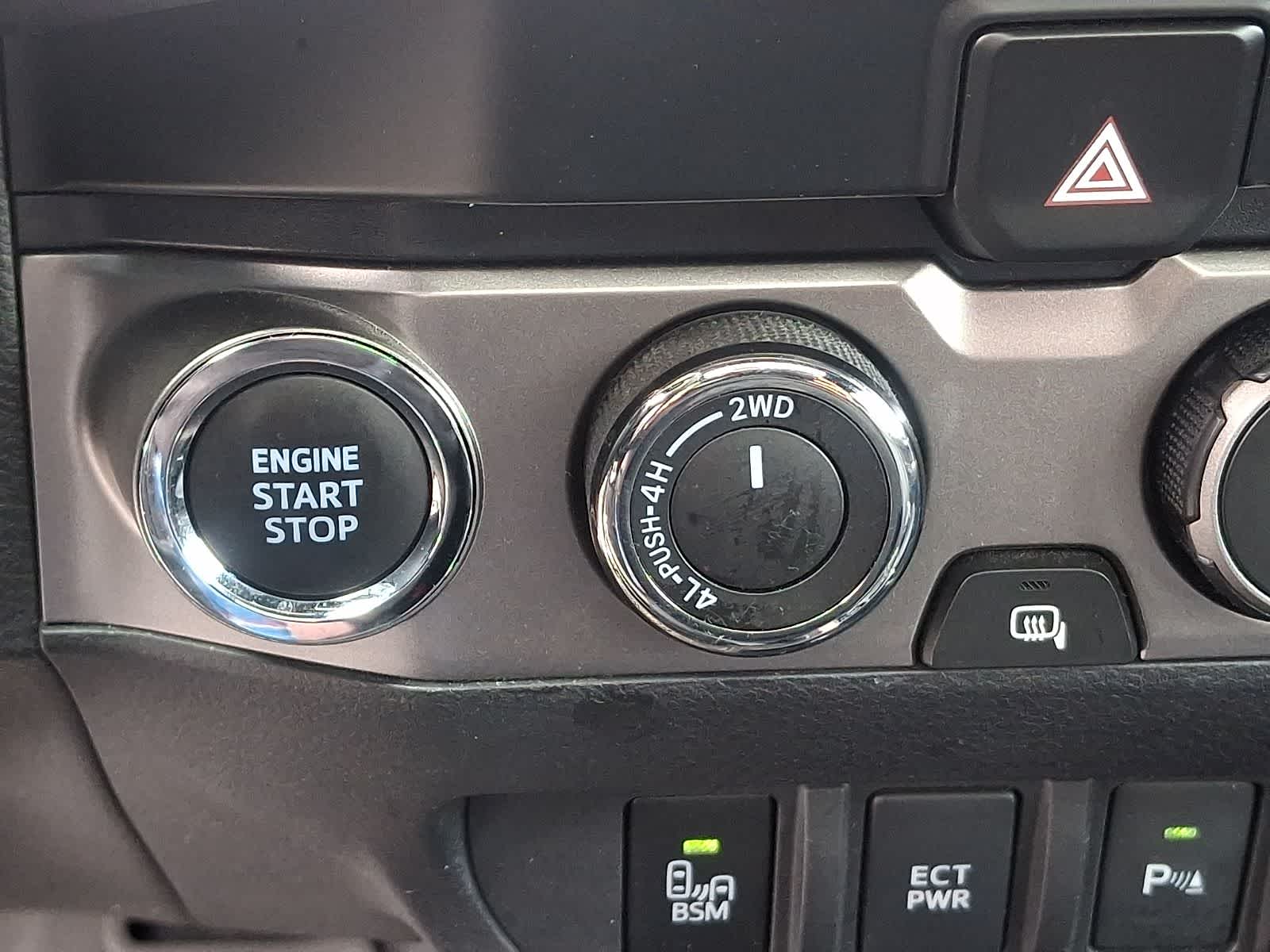 Thumbnail: 2023 Toyota Tacoma - 27