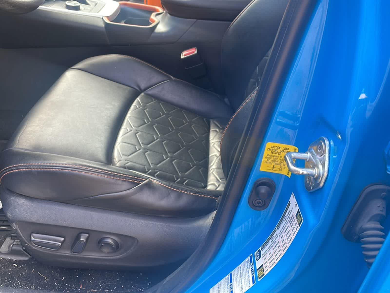 Thumbnail: 2019 Toyota RAV4 - 14