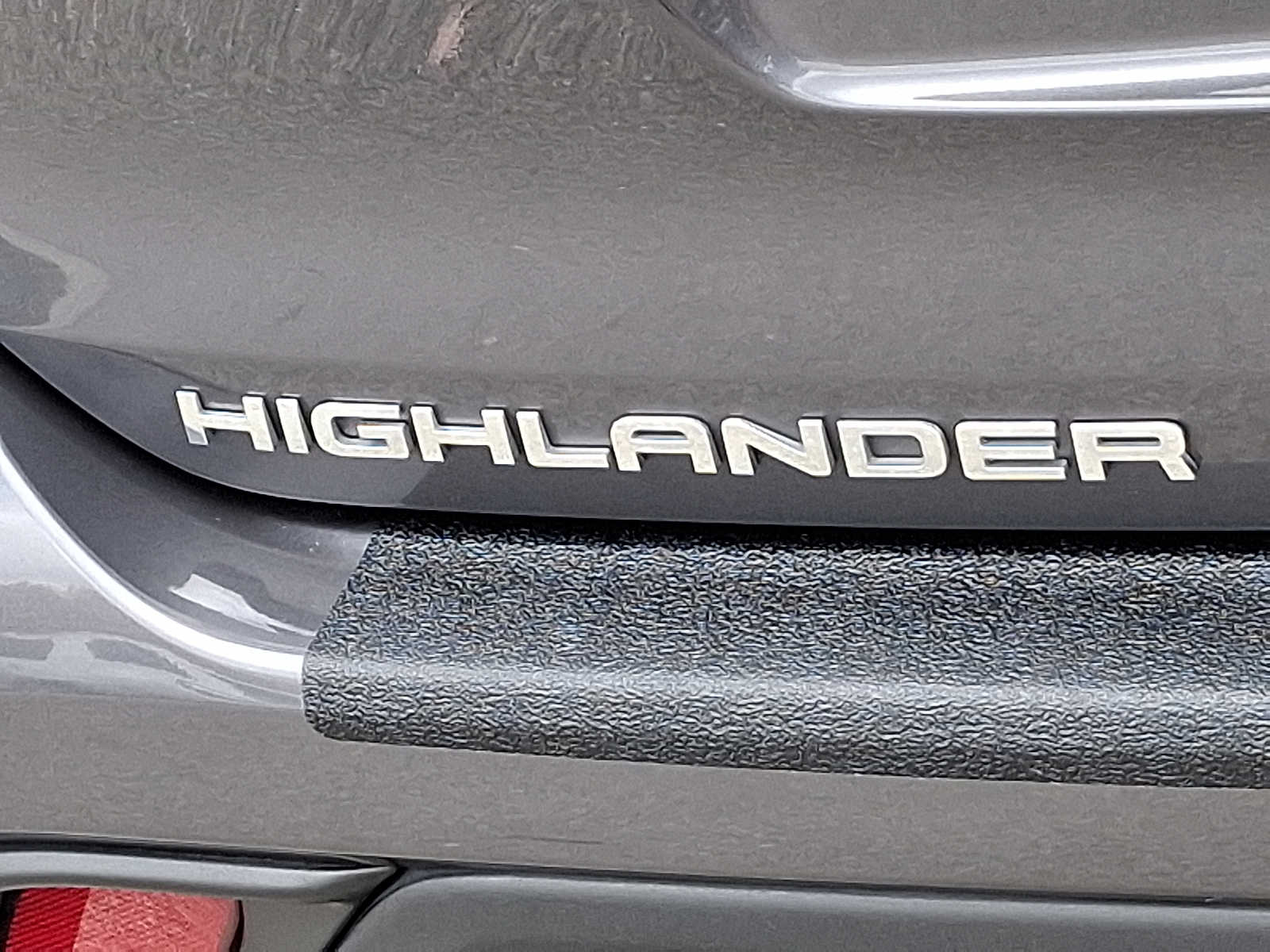 Thumbnail: 2023 Toyota Highlander - 36