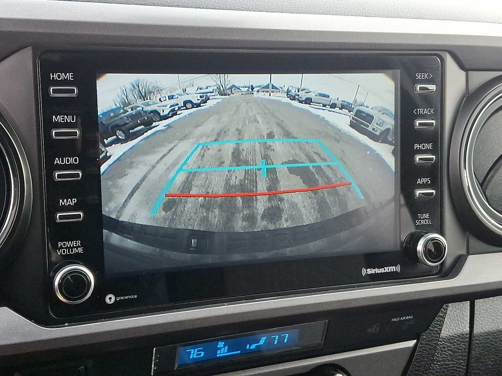 Thumbnail: 2021 Toyota Tacoma - 20