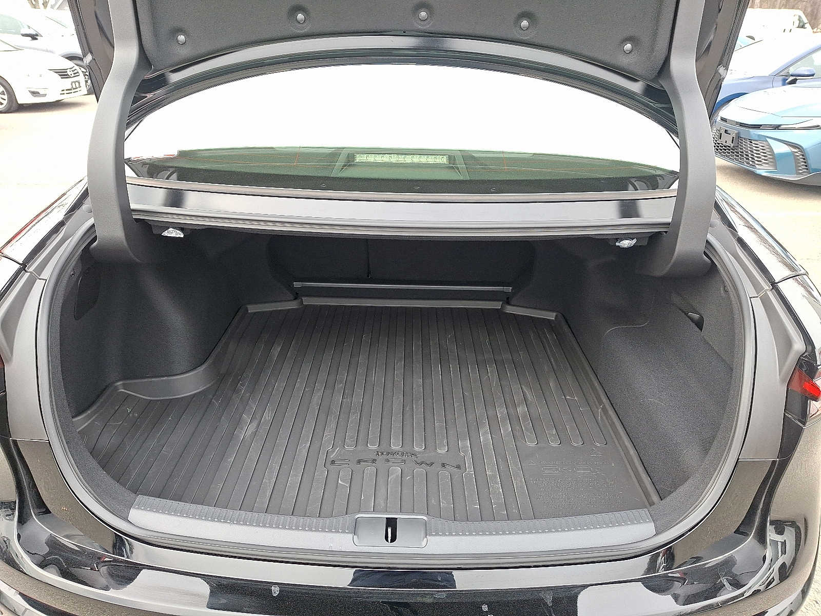 Thumbnail: 2025 Toyota Crown - 31