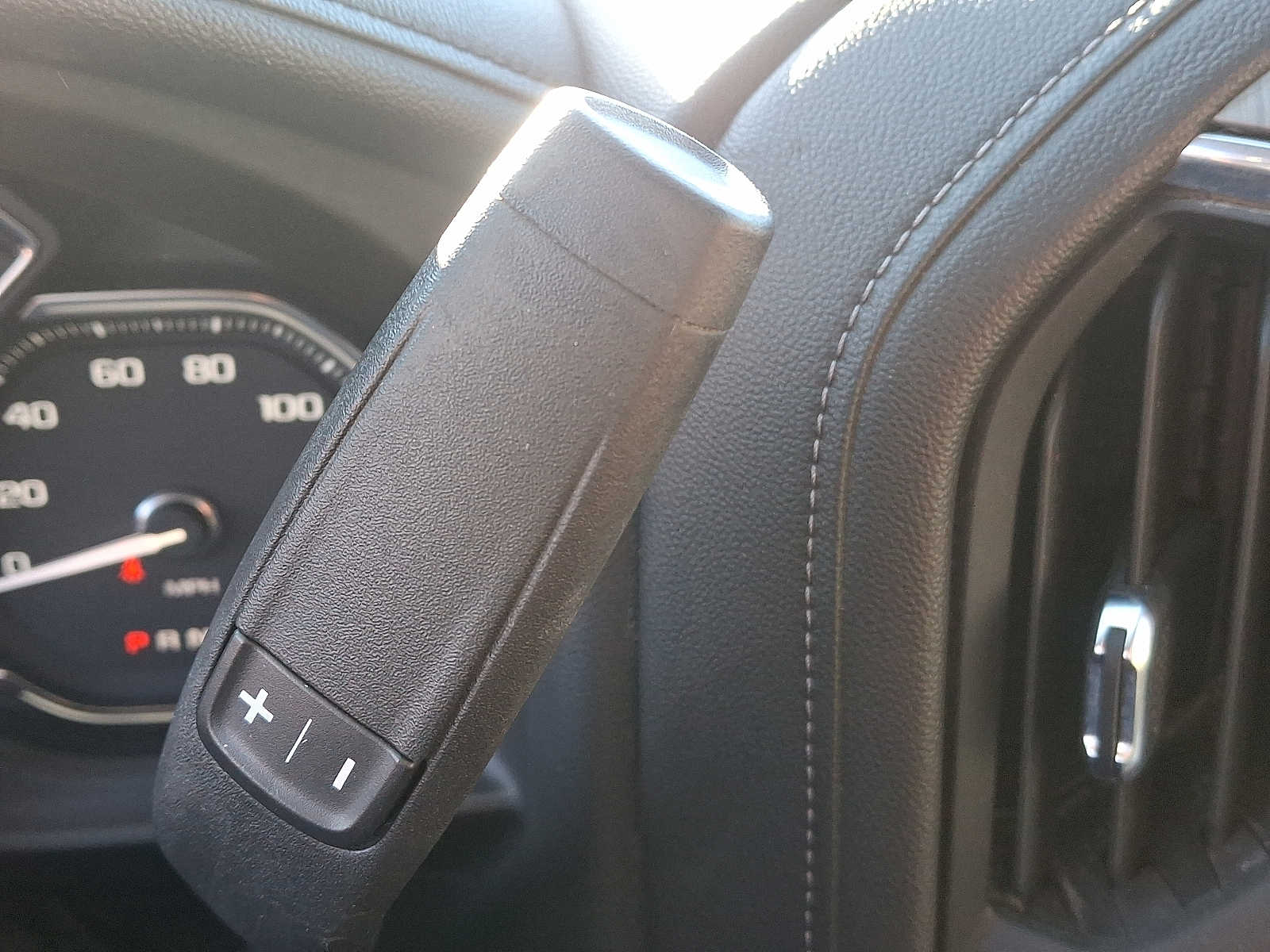 Thumbnail: 2022 GMC Sierra 2500 - 14