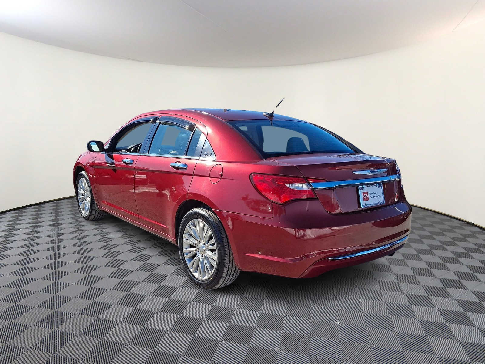 Thumbnail: 2012 Chrysler 200 - 7