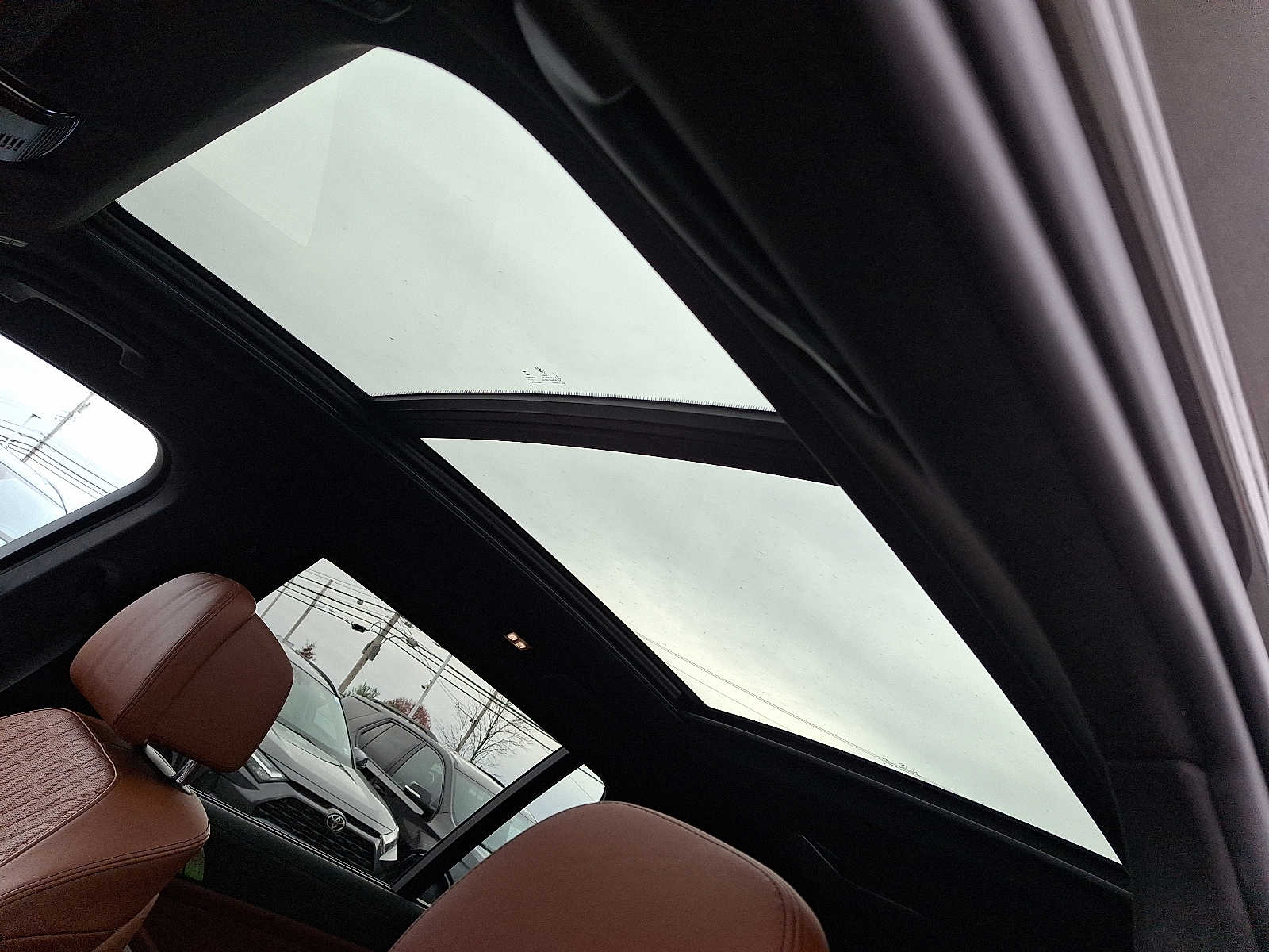 Thumbnail: 2023 BMW X7 - 17